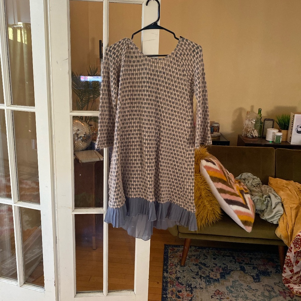 ANTHROPOLOGIE A'REVE MIDI KNIT DRESS VINTAGE VIBES CHIFFON BACK SIZE MEDIUM